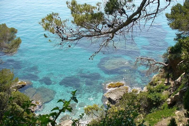 Villa with sea view, heated pool 3 or 5 bedrooms (6-8 people) quiet wifi