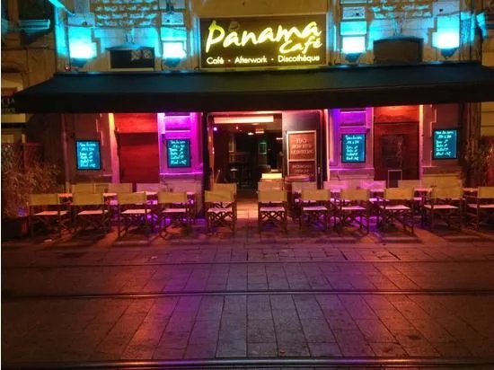 Le Panama Cafe