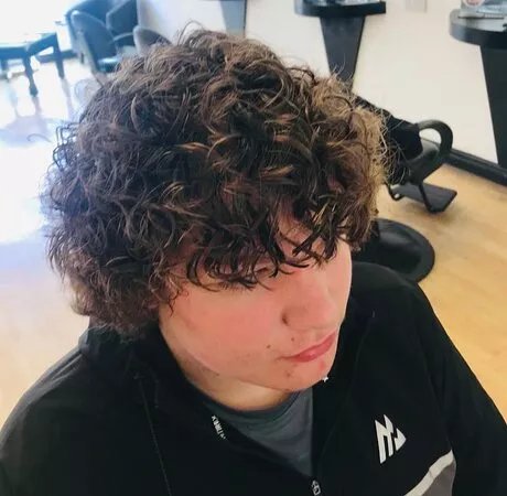 William Anthony Hair, Beauty & Barbers