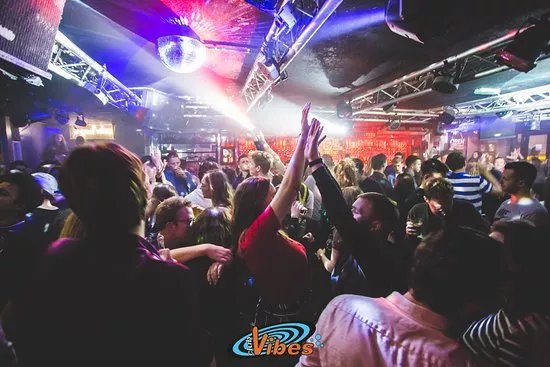 Club Vibes