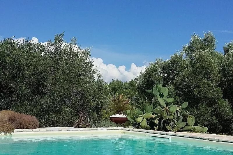 'Soul of Puglia' - A Rural Gem 3BR/3BA, A/C, WiFi, Hilltop w/ POOL & Views