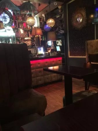 Bar Social