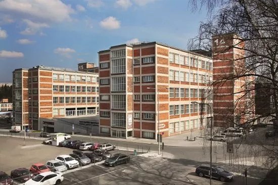 14|15 Batuv Institut