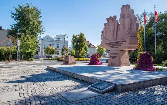 Monument of the Wrzesnia Children in Wrzesnia
