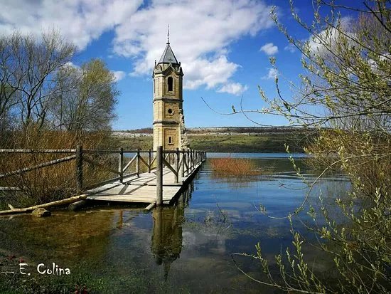 Iglesia Sumergida de Villanueva de las Rozas