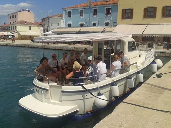 Taxi Boat Elen