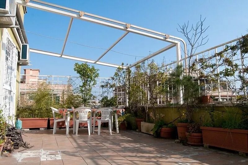 Stylish and modern - Great neighborhood - Beautiful terrace - Metro - AC - WiFI