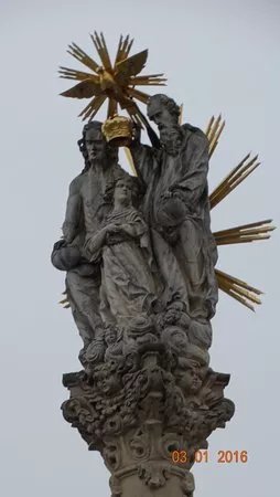 Sculpture of the Holy Trinity