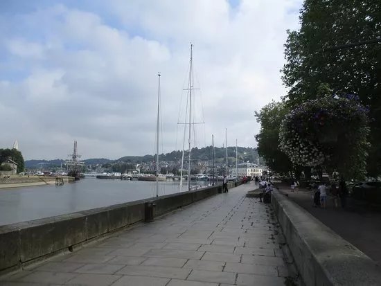 Jetee Honfleur