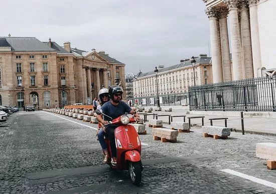 Left Bank Scooters