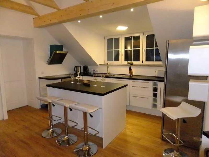 Apartment Sea and Sail, family friendly, Lake Starnberg, WiFi, air conditioning