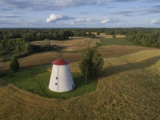 Strante Windmill