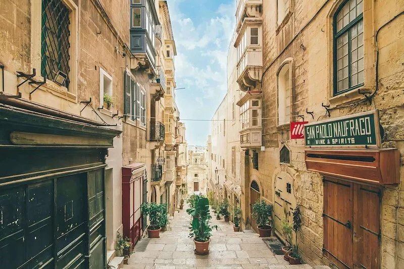 A Studio Apartment in Malta's Capital Valletta