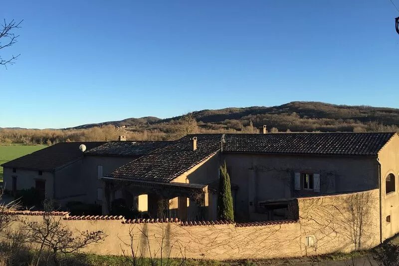 Wonderful Farmhouse and Cottage with large pool