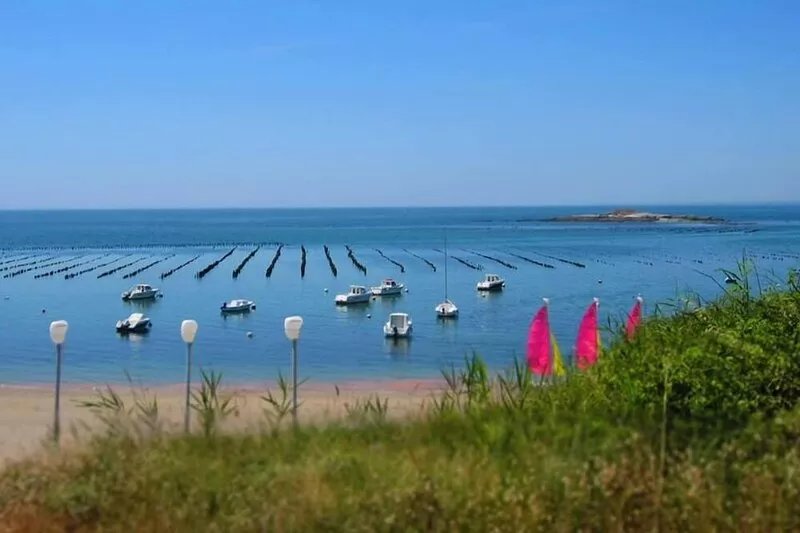 Seaside vacation home for 4 to 8 people