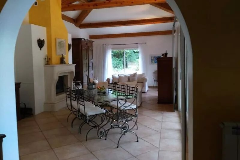Villa les Caillols,Vineyard View, Private Pool, Between Aix-en-Pce and St Tropez