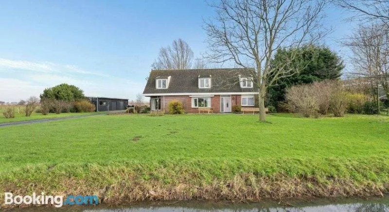 't Suiderkruis air B&B
