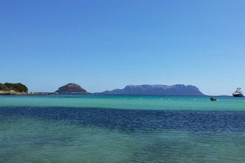 Casa Baia Caddinas offers a quiet and unforgettable holiday.