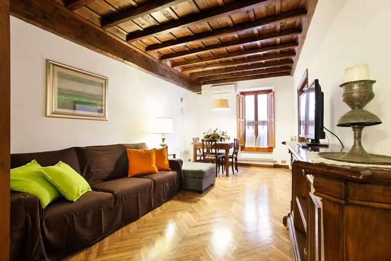 3 bedrooms and 2 bathrooms in Piazza Navona Area - AirConditioning, Wi-Fi