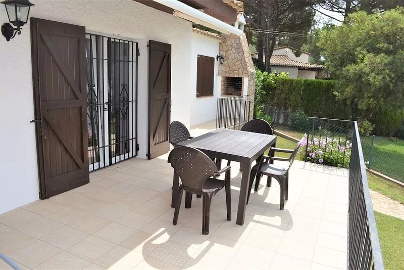 House: las flores 2704A, Begur