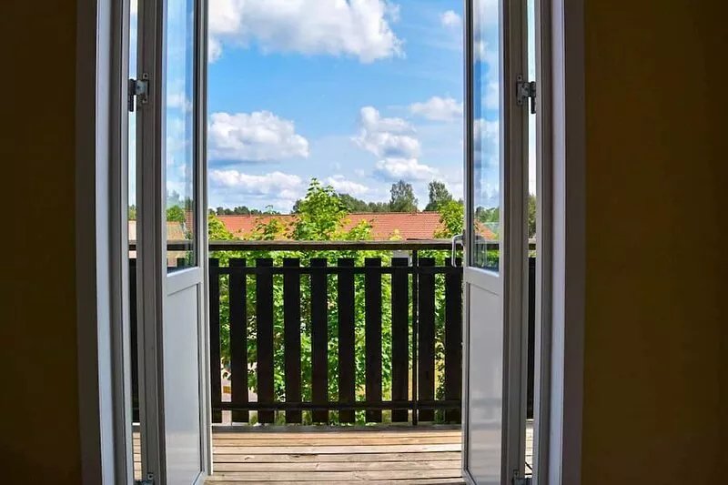 Large luxurious apartment in the middle of Unnaryd, WiFi, lake, own home