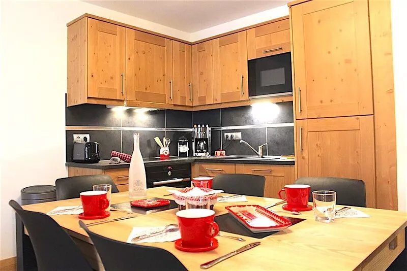 4- to 6-person apartment - ski shuttle at foot