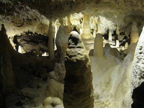 Grottes de Fontirou
