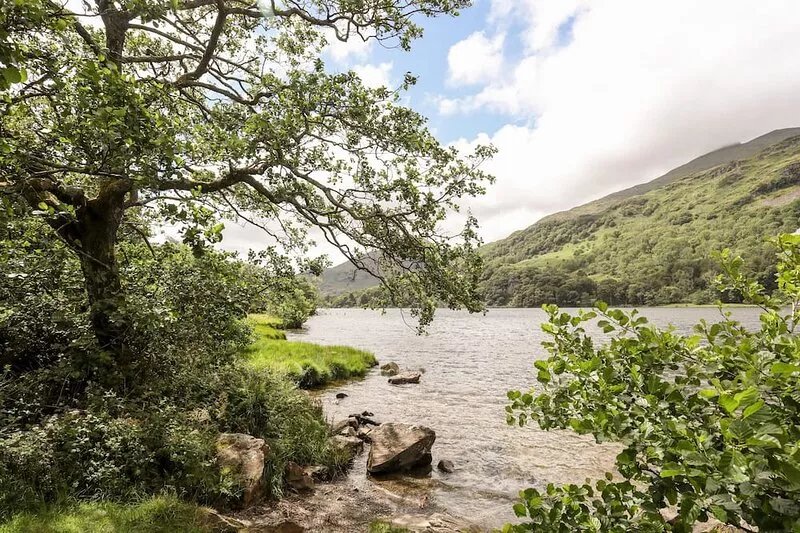 LLYS ELEN, family friendly, character holiday cottage in Nant Gwynant