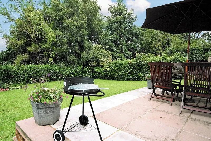 Looking for a romantic escape in Herefordshire’s rolling countryside.