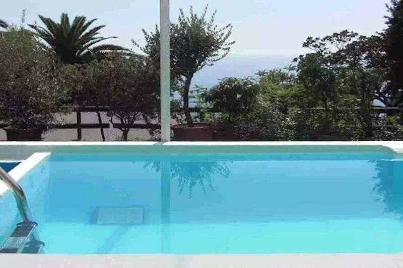 Smart Studio  for 4 people, facing the sea with garden, terrace and pool!