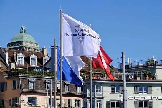 Flohmarkt am Burkliplatz