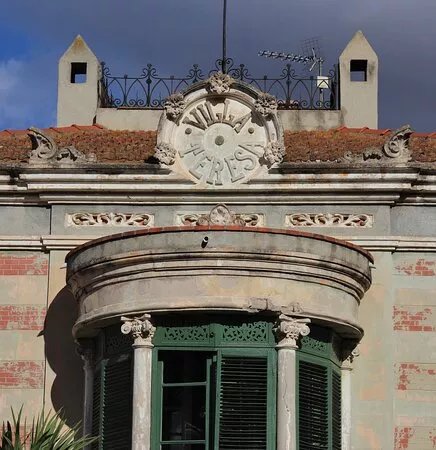 Vil-la Teresa