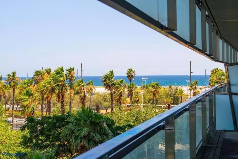 Unique Rentals - Seafront Lux Suite