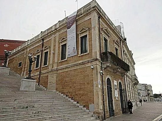Palazzina del Belvedere - Collezione Archeologica Faldetta