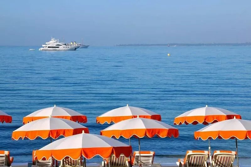 Enjoy Best of Cannes – Close to Everything but Away from It All