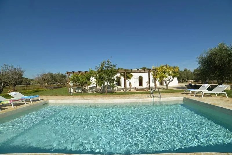 Traditional Trullo, 3 bedrooms & large pool in Ostuni, Puglia, Italy