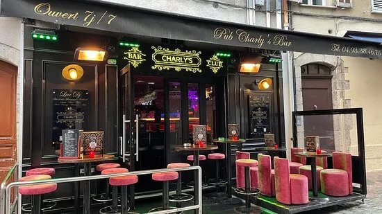Charly's Bar Club