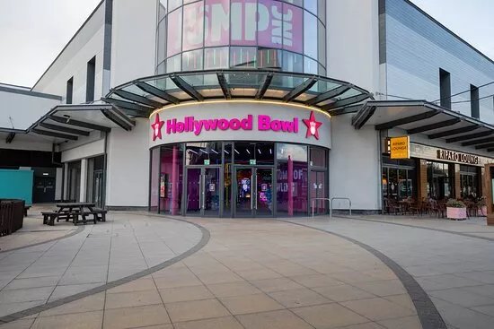 Hollywood Bowl Westwood Cross