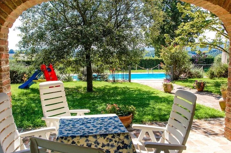 Villa with private pool, air conditioning at 1km from shops and restaurants