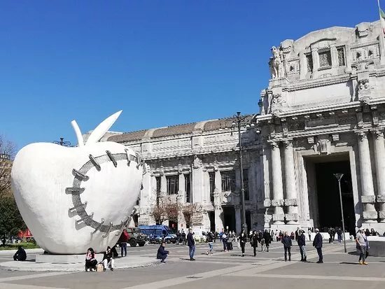 La Mela Reintegrata
