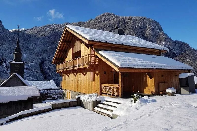 Beautifully converted  4 bed 4 bath chalet in incredible surroundings.