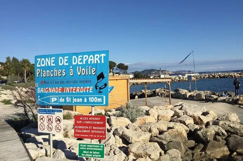T3, beachfront, terrace, parking, sandy beach 2 steps, idéal family