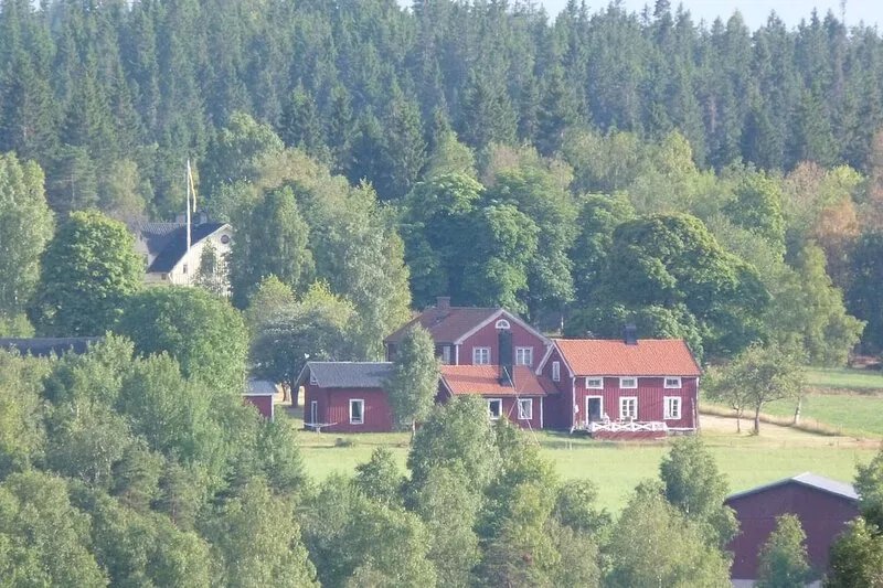 Österstuga - a cozy apartment right on the forest