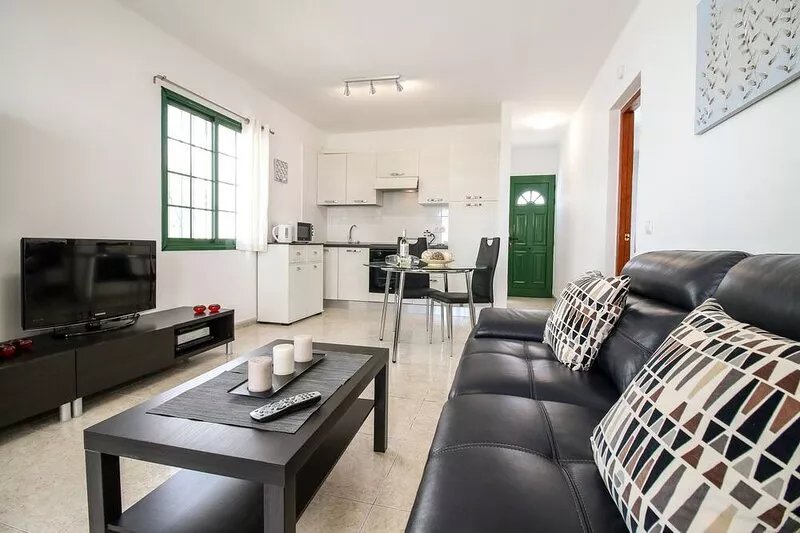 Bungalow Apartment with Community Pool, gated complex, Wi, Fi, Home from Home