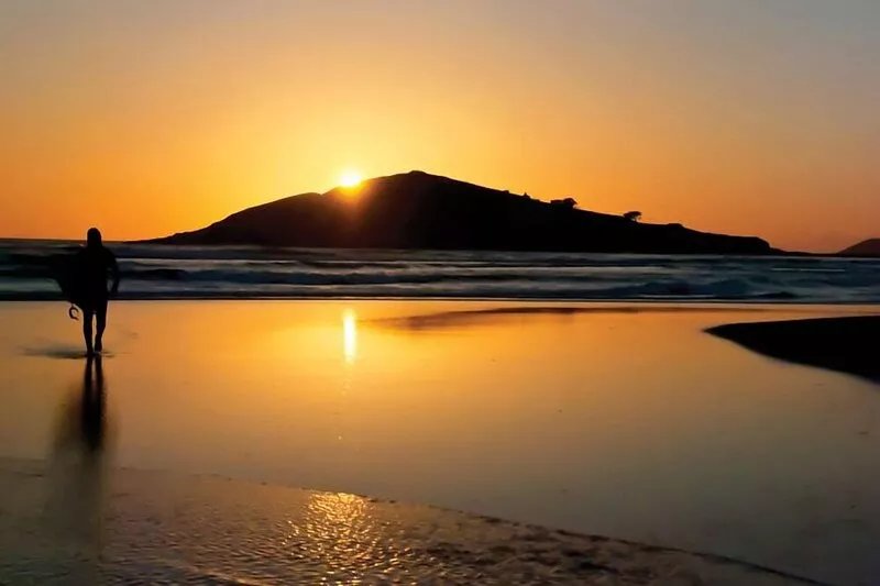 SEA PEEP, family friendly, luxury holiday cottage in Thurlestone