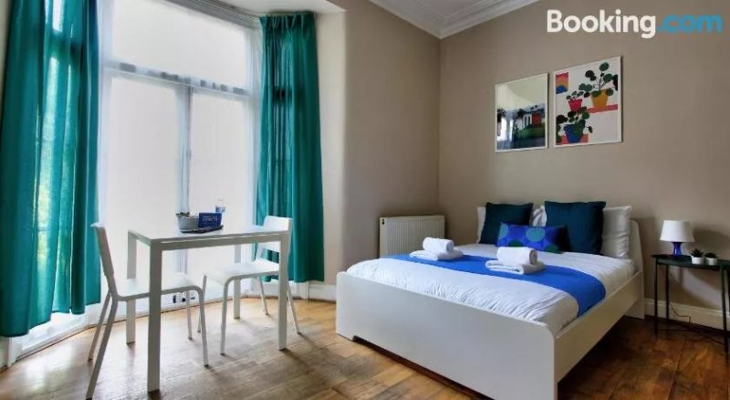 Low Budget Apartments Close Metro