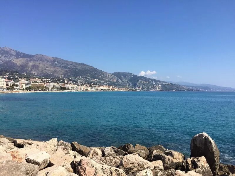 Prestigious apartment, 20 m from the sea and Casino, Menton center