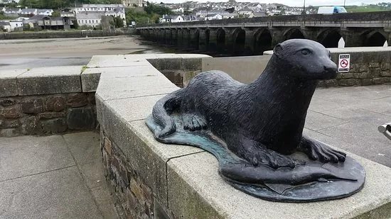 Tarka Statue