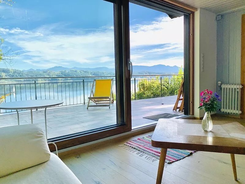 Fantastic holiday in a chalet on the lake!