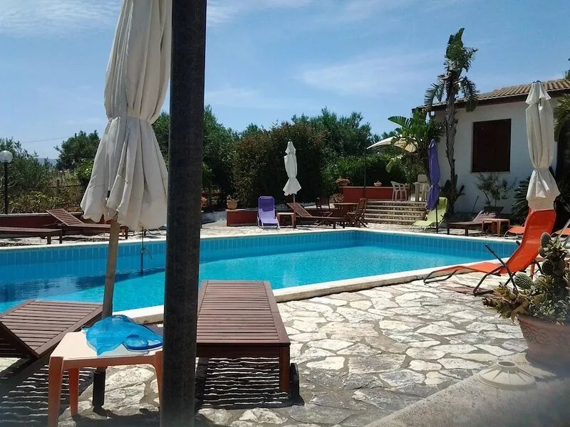 "VILLA CESCO" DEPENDANCE / swimming pool / sea / gulf of Castellammare